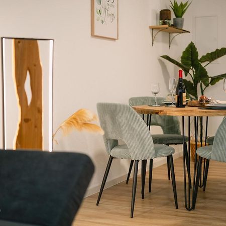Modernes 2-Zimmer Themen-Apartment Im Zentrum Bayreuth Buitenkant foto