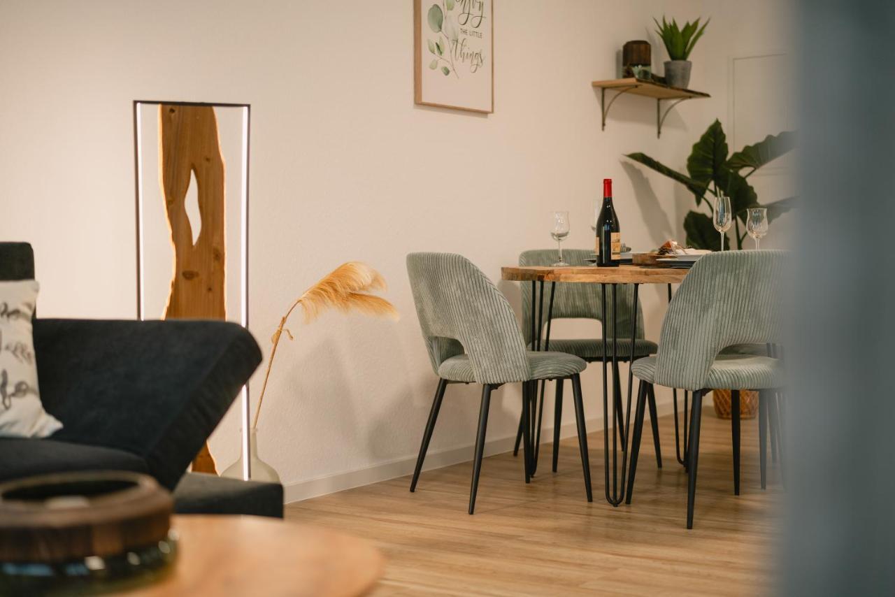 Modernes 2-Zimmer Themen-Apartment Im Zentrum Bayreuth Buitenkant foto